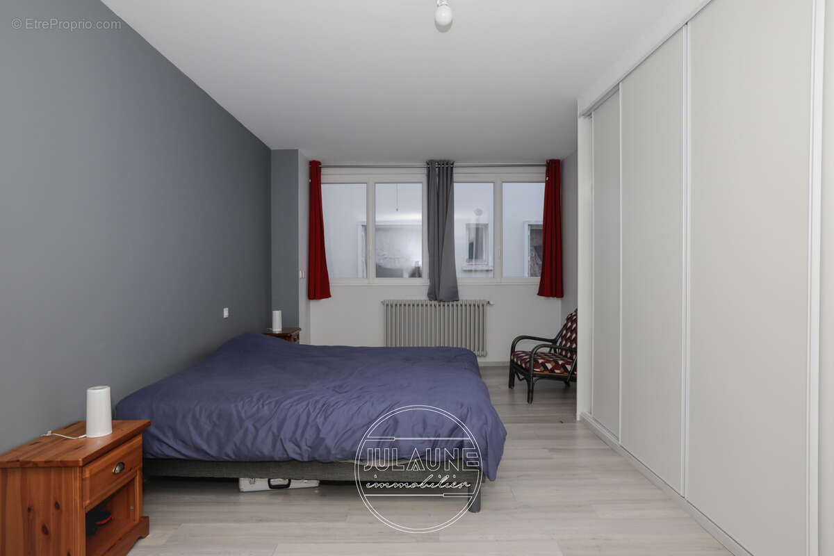 Immeuble de rapport aux multiples possibilités   Secteur Gare des Charentes - photo 16