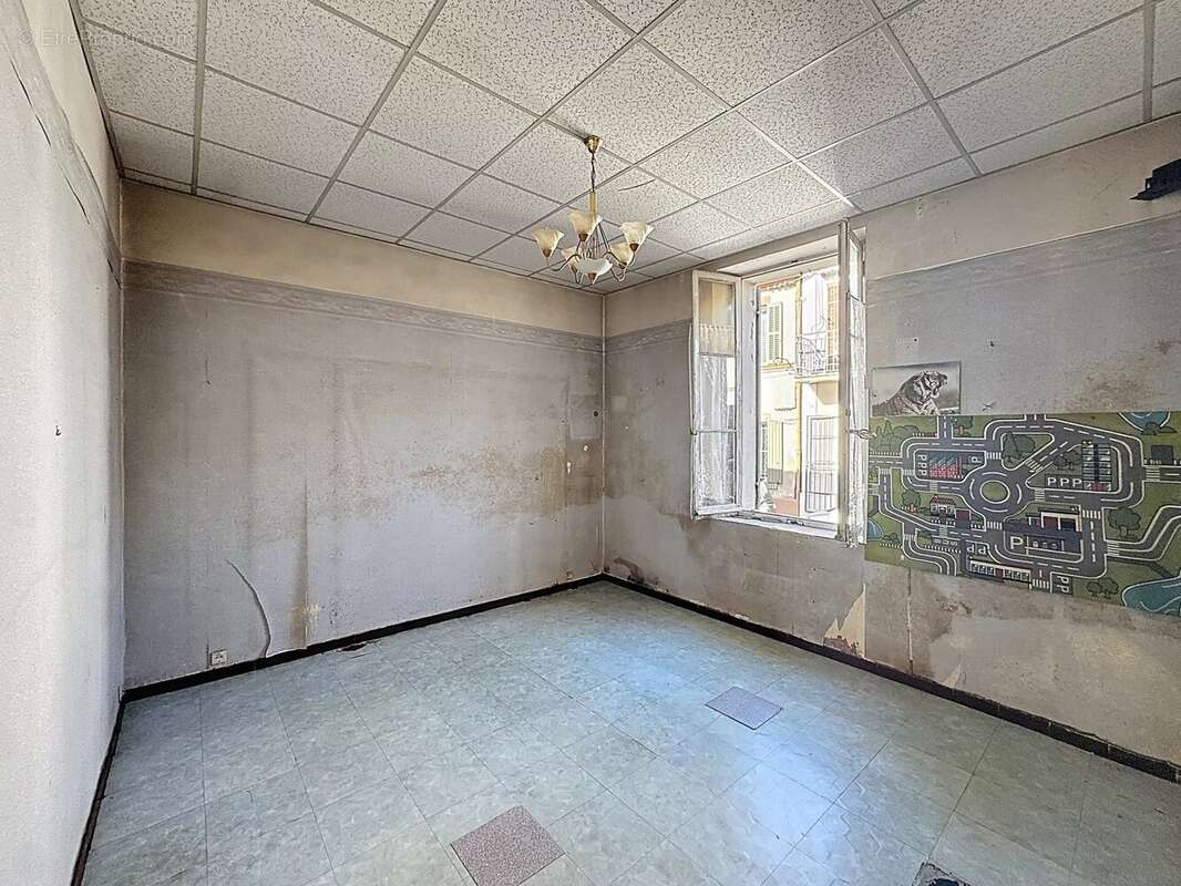 Appartement à MARSEILLE-9E