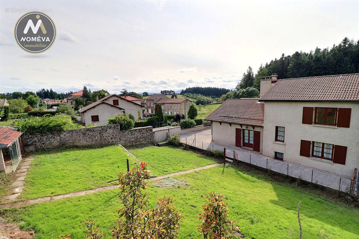 Maison à MONTFAUCON-EN-VELAY