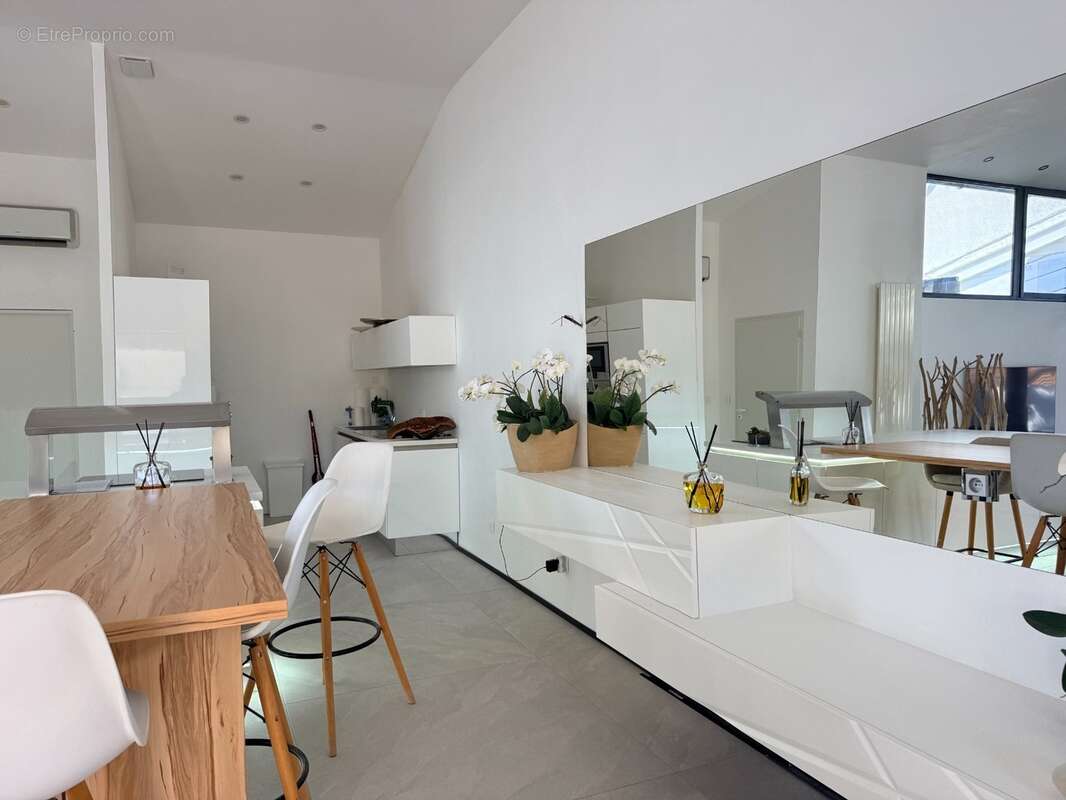 Loft Contemporain aux volumes remarquables - photo 16