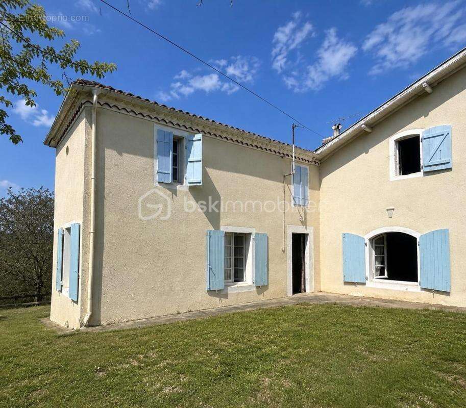 Maison à AMOU