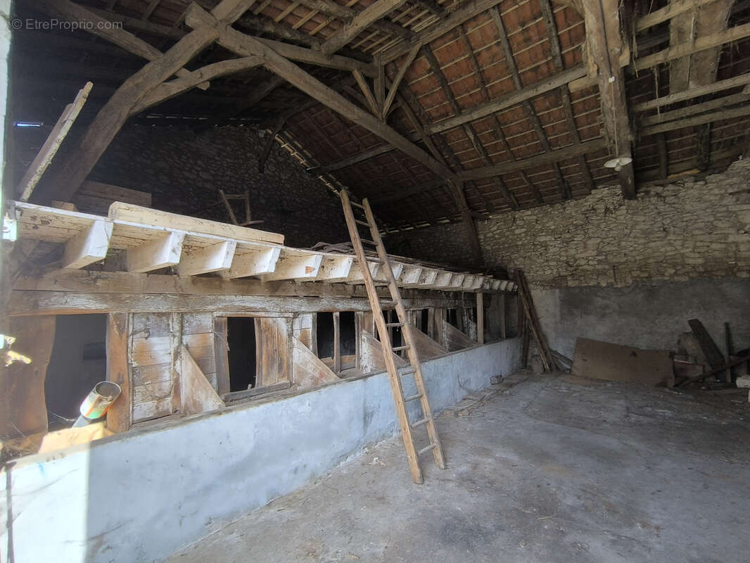 Maison à GRAND-BRASSAC