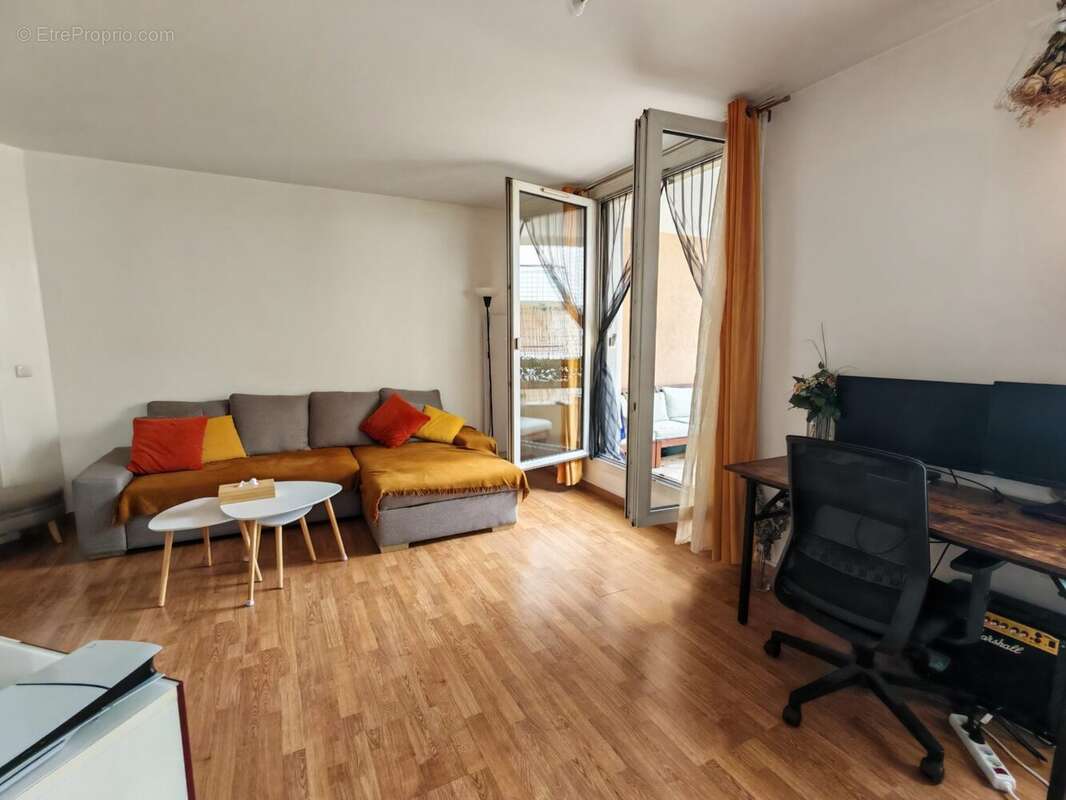 Appartement à ASNIERES-SUR-SEINE