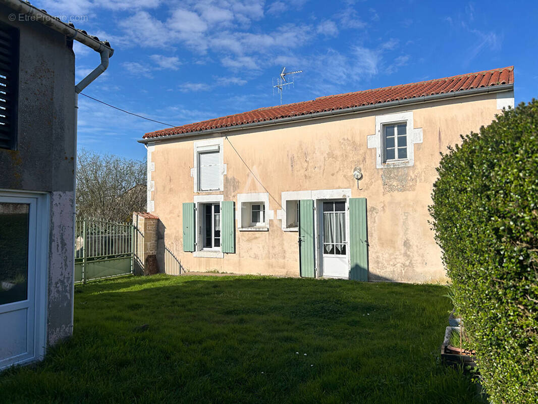 Maison à LE LANGON