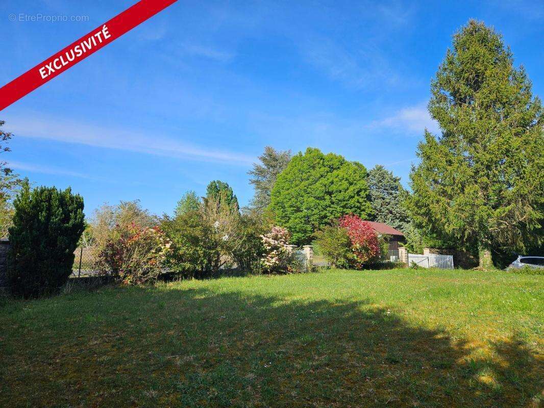 Maison à CHANNAY-SUR-LATHAN