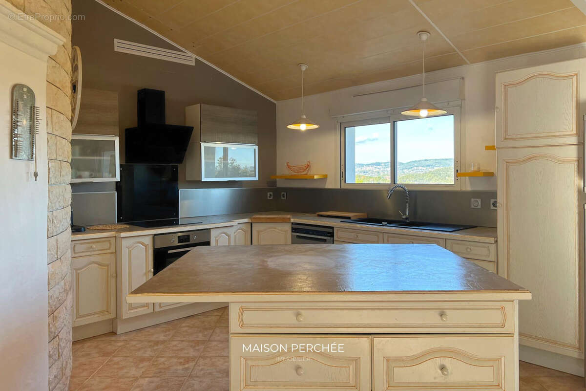 Maison à CARCES