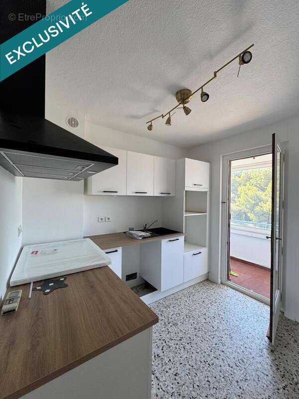 Photo 3 - Appartement à SIX-FOURS-LES-PLAGES
