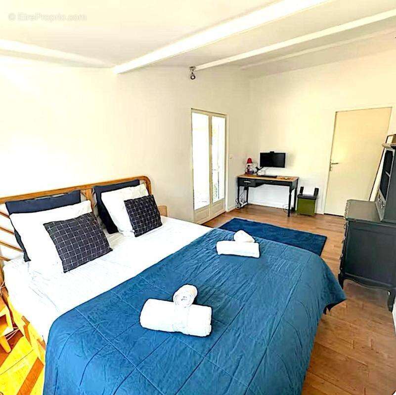 Maison à POURRIERES