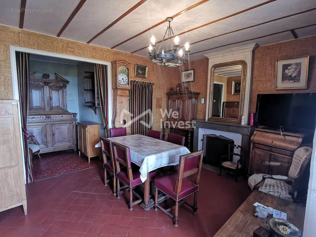 Maison à CRECHES-SUR-SAONE