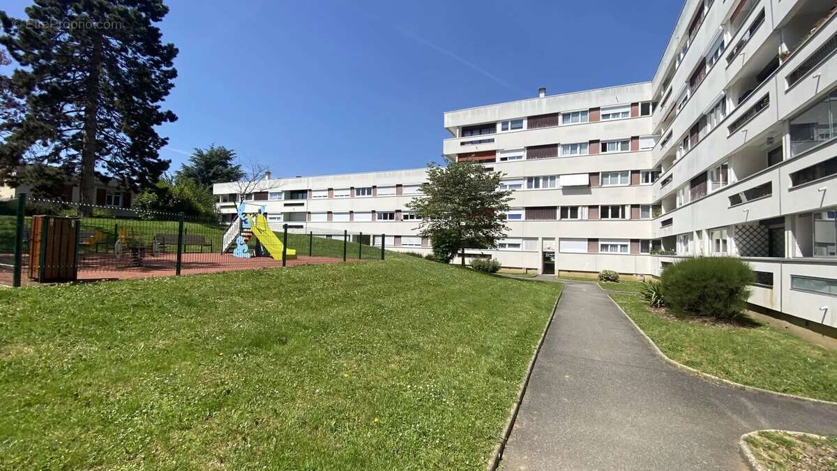 Appartement à PLAISIR