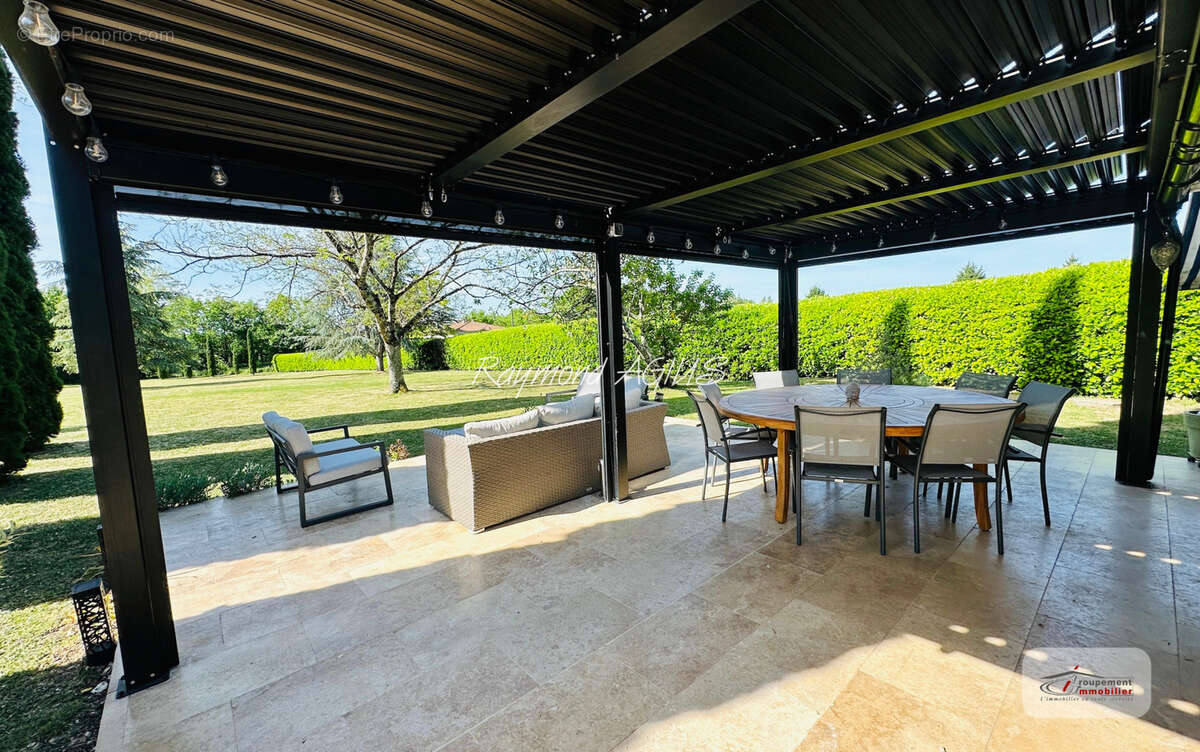 Maison à SAUSSIGNAC