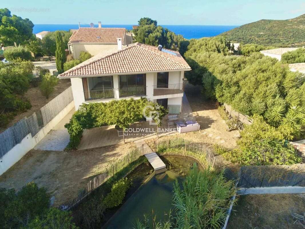 Maison à L'ILE-ROUSSE