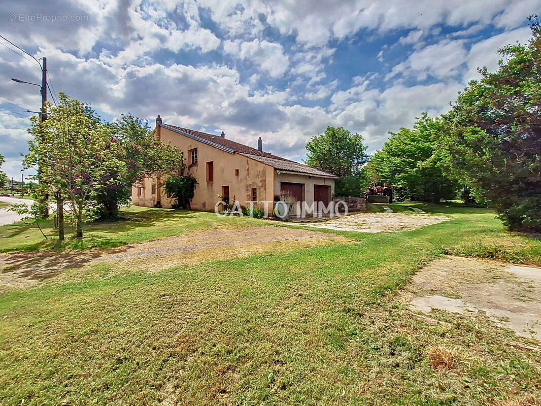 Maison de village 183 m2 - photo 4