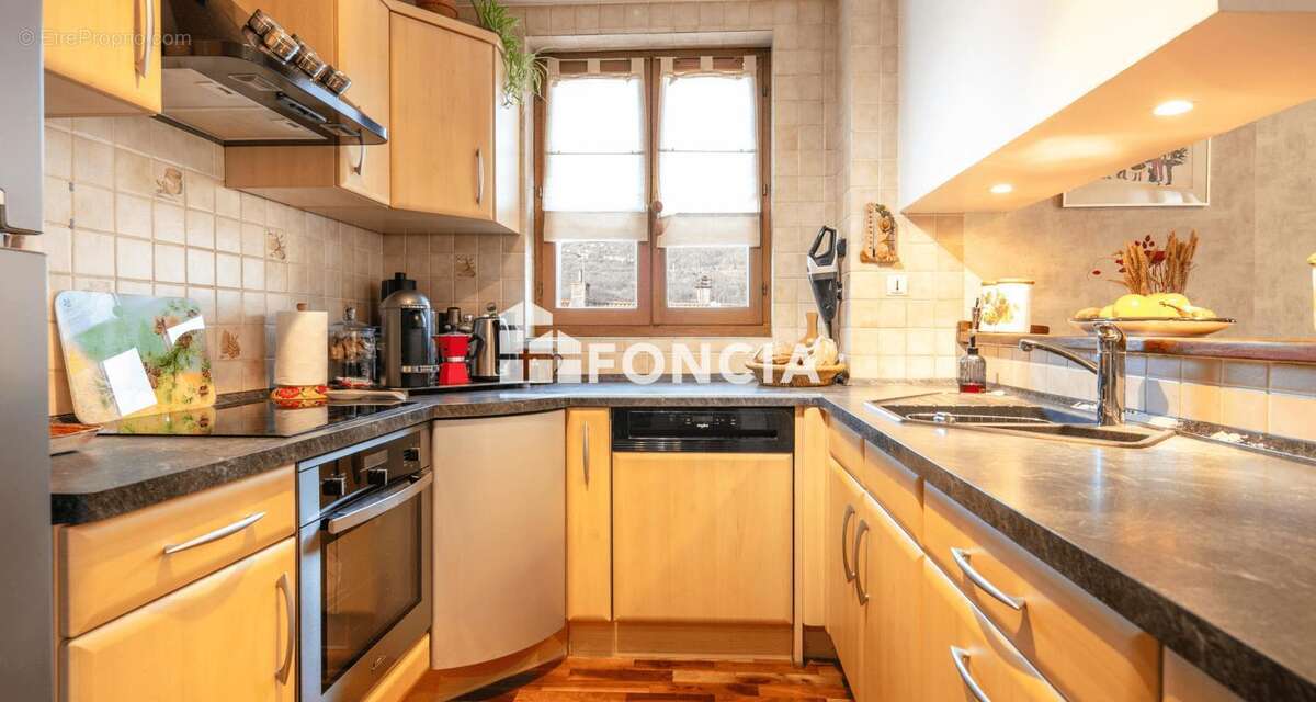 Appartement à VIZILLE