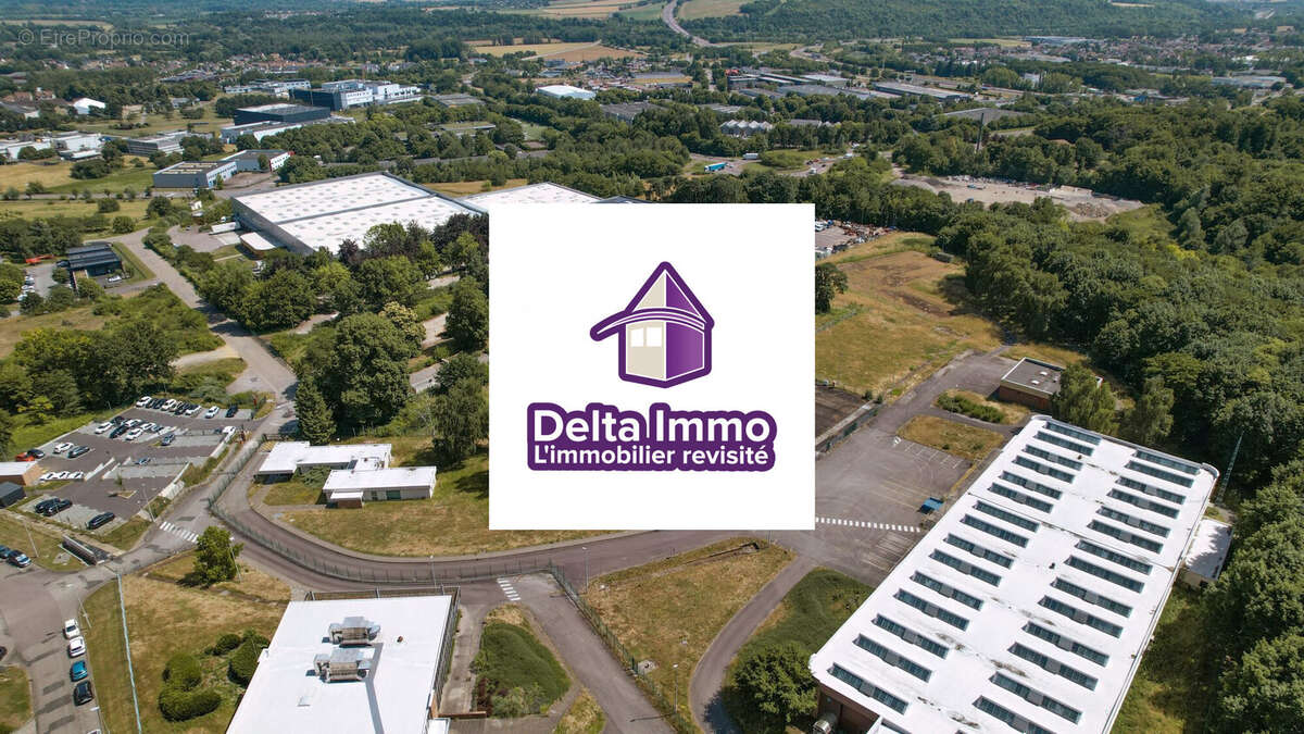 Commerce à VAL-DE-REUIL