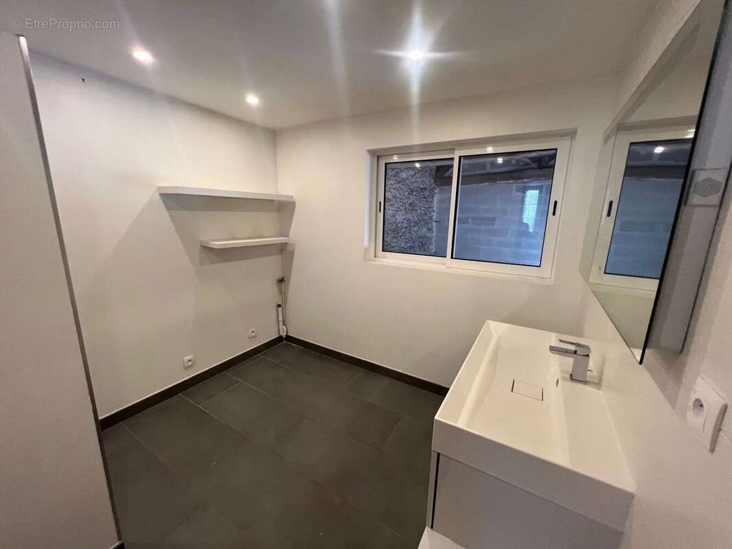 Appartement à HOUDAN