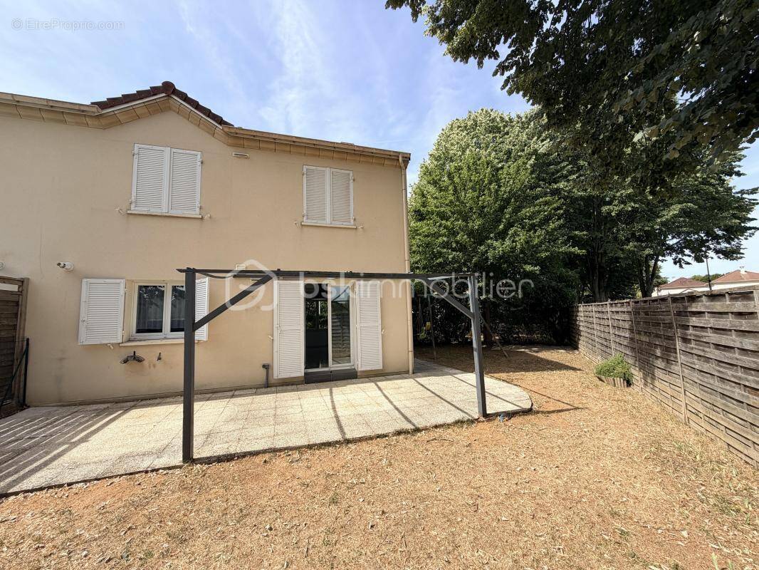 Maison à LIEUSAINT