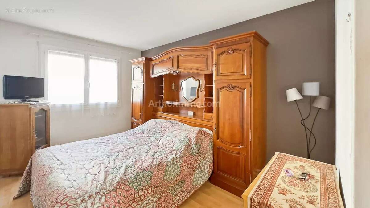 Appartement à SAINT-FARGEAU-PONTHIERRY