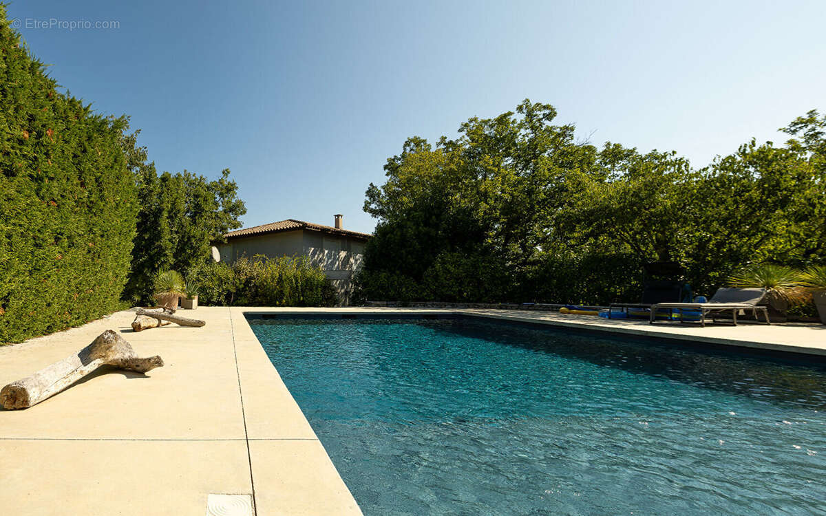 Maison à SAINT-MARTIN-DE-LONDRES