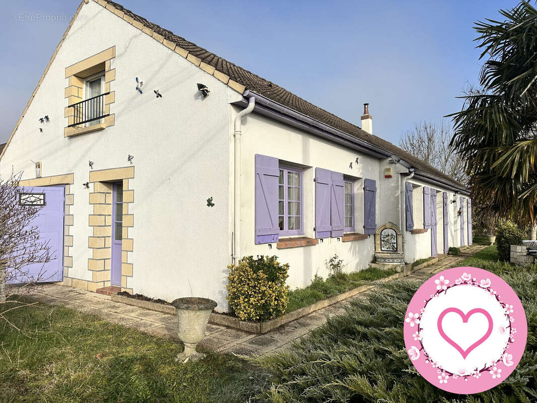 Maison à LES BORDES
