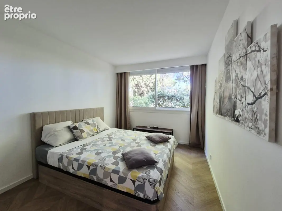 Grand T4 secteur ponant en rez-de-jardin. - photo 5