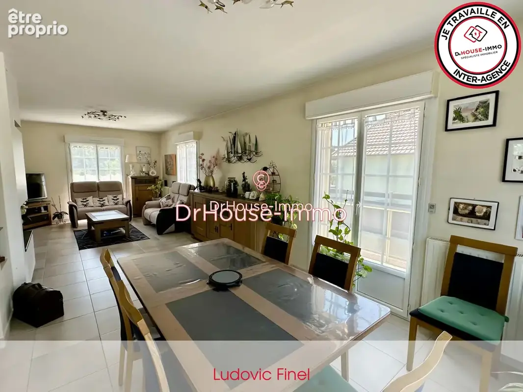 Maison 8 pièces 212 m² à vendre à Douvres-La-Delivrande (14440) - photo 4