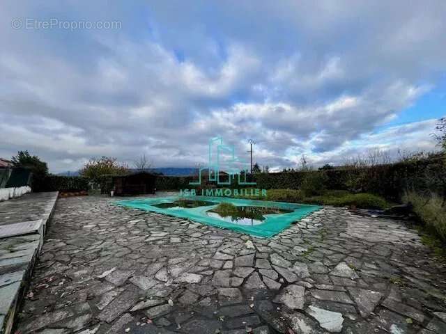 Maison à CHAPAREILLAN