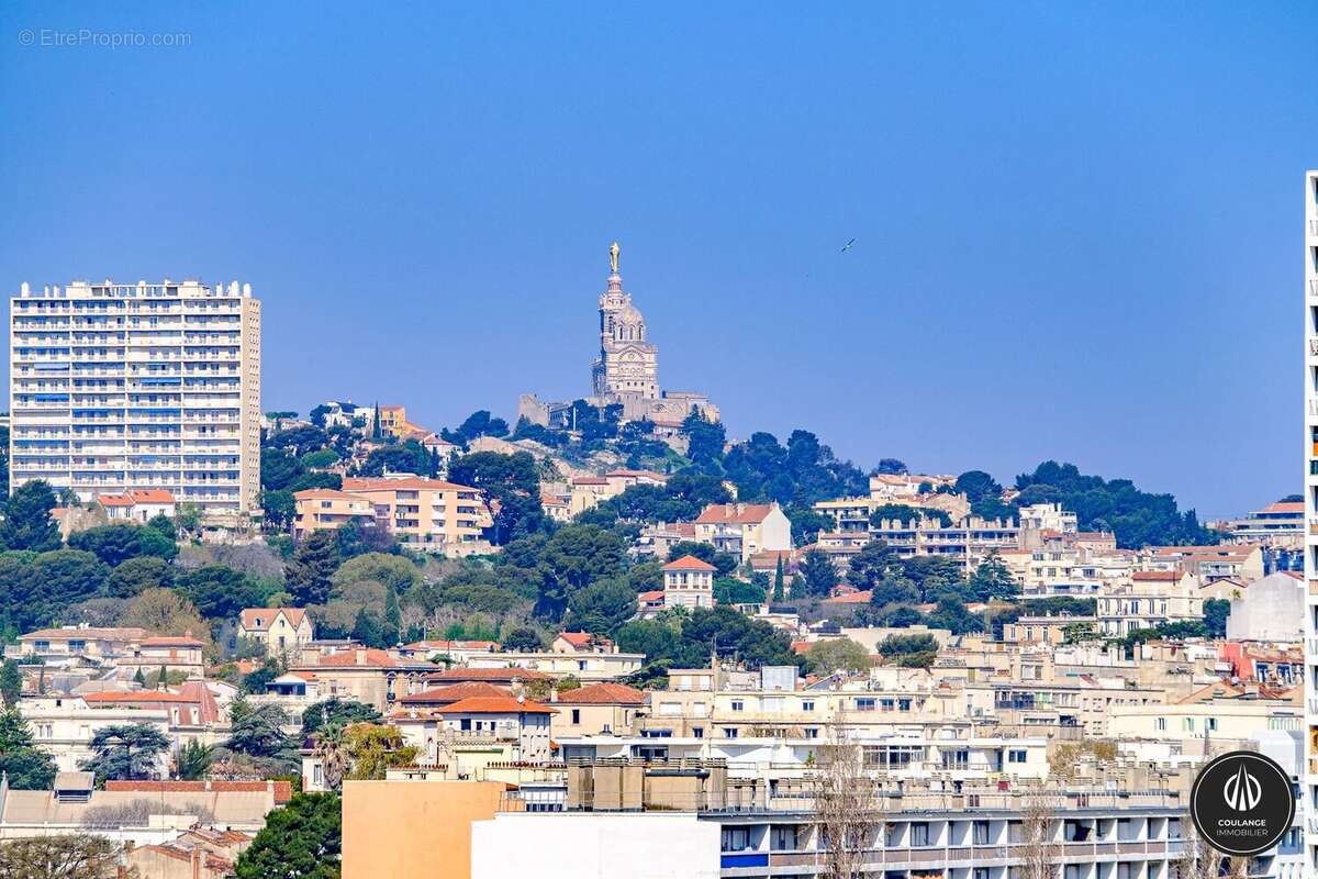 Appartement à MARSEILLE-8E