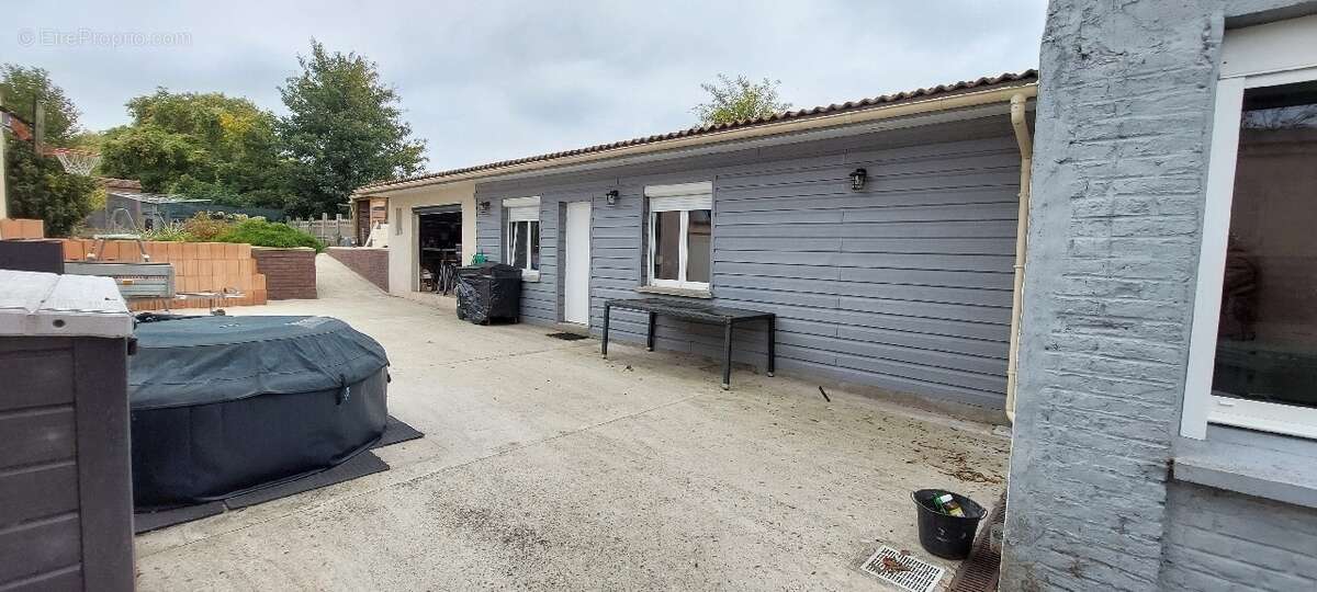 Maison à BRUAY-LA-BUISSIERE