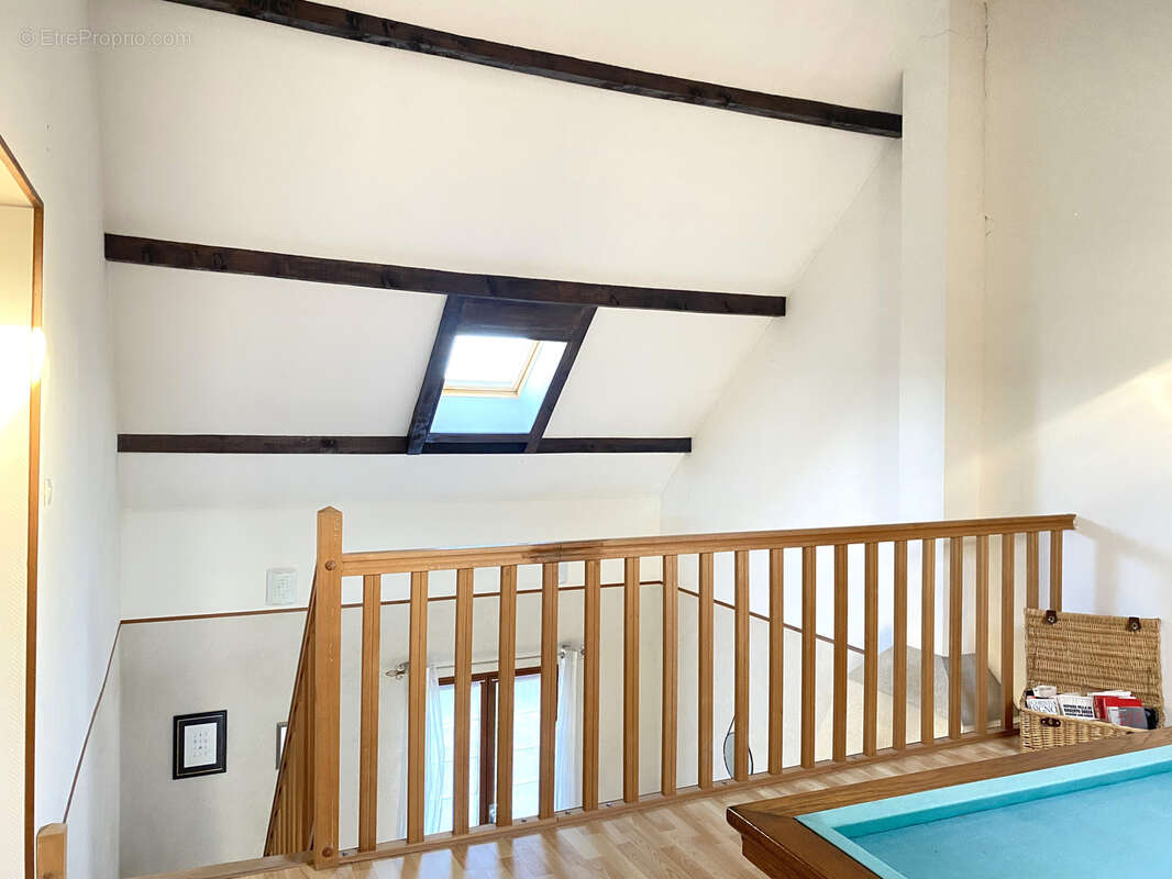 Maison 149 m² à Courtenay  - photo 12