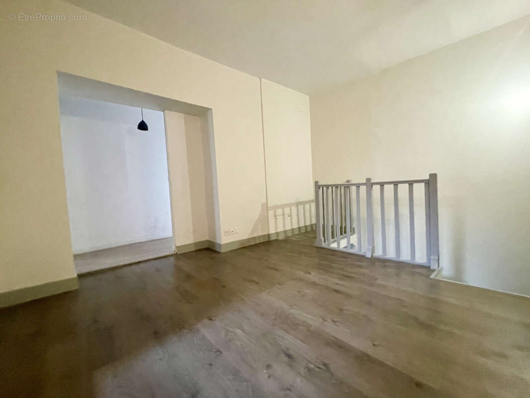 Appartement à CLERMONT-L&#039;HERAULT
