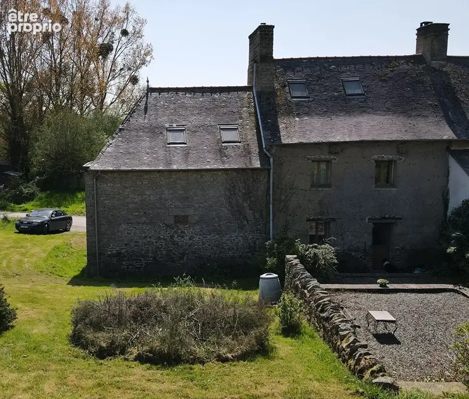 EXCLUSIVITÉ : PLUMAUDAN - Charmante maison de caractère de 3 chambres sur vaste jardin, - photo 10