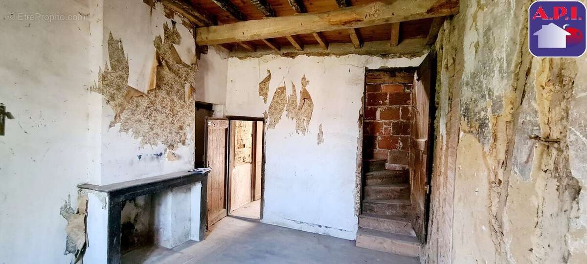 Maison à SAINT-YBARS