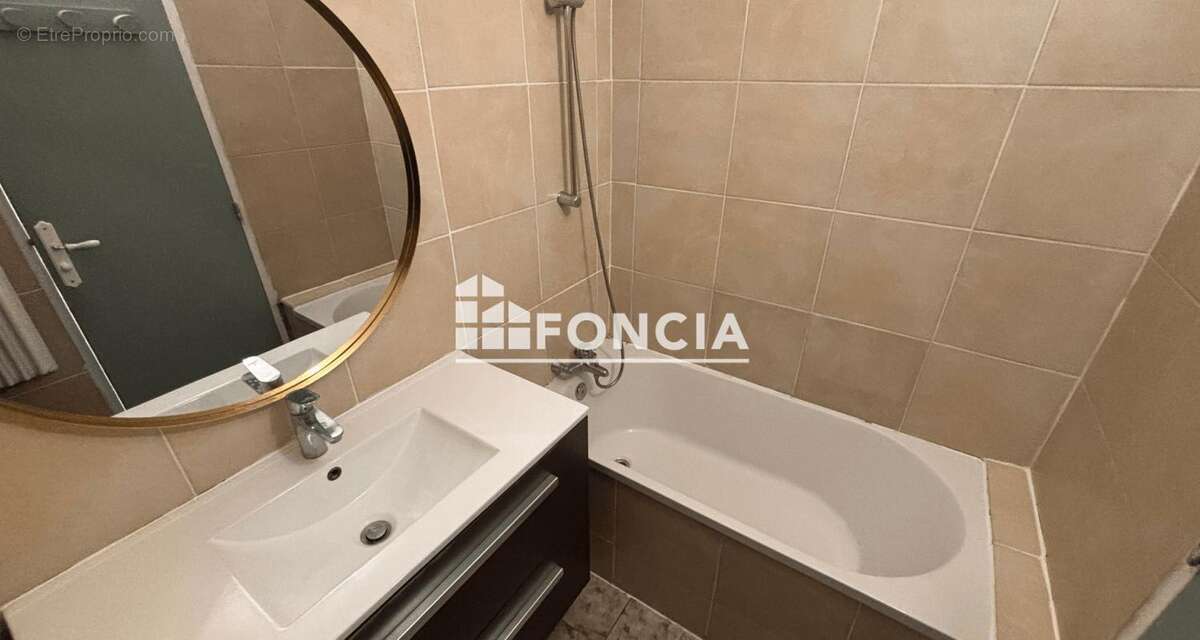 Appartement à MARSEILLE-15E