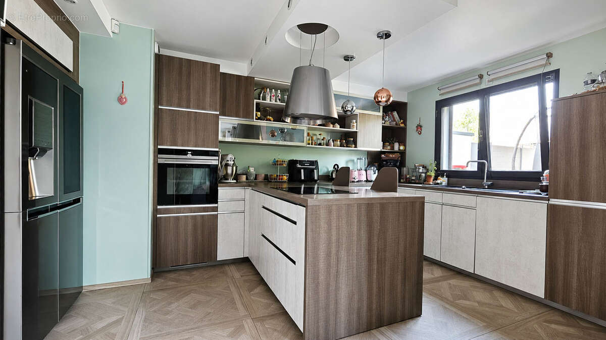 Thiais - maison contemporaine de 2017 - 160m² - sous-sol total - photo 5
