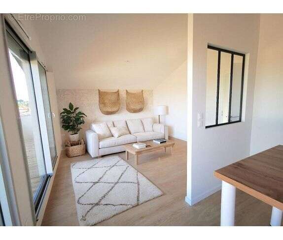 Appartement à BRUGUIERES