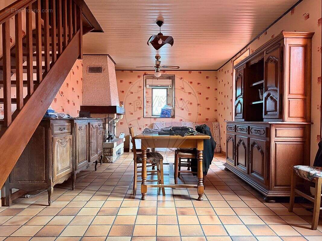 Maison à FOURCHAMBAULT