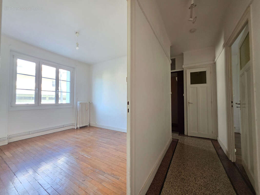 Appartement Dijon 3 pièce(s) 61.88 M2 - photo 7