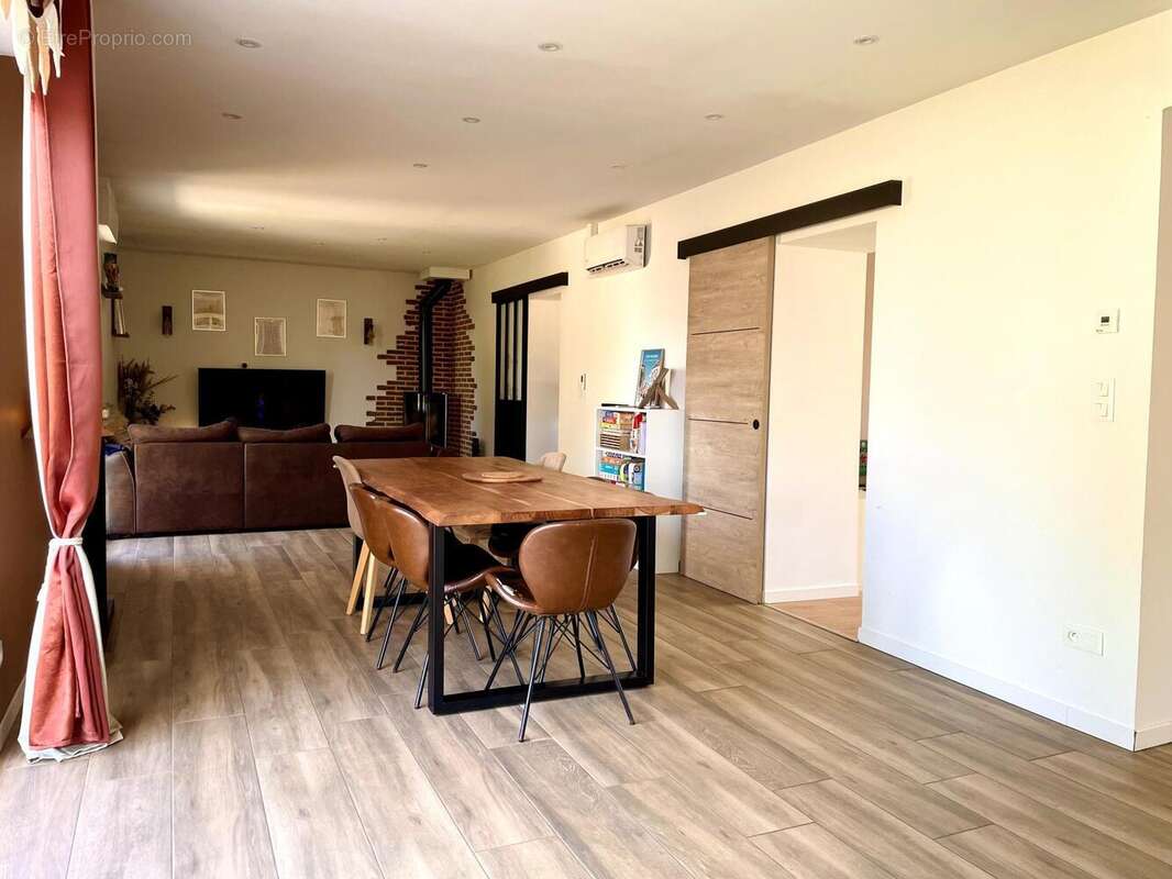 Maison 153 m² à Vironchaux  - photo 8