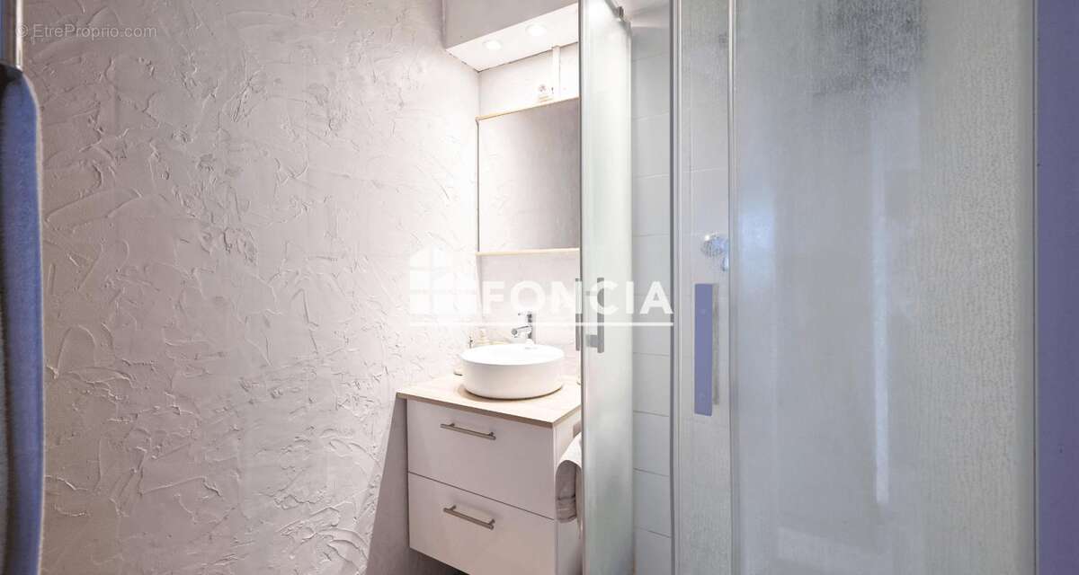 Appartement à BOURGOIN-JALLIEU