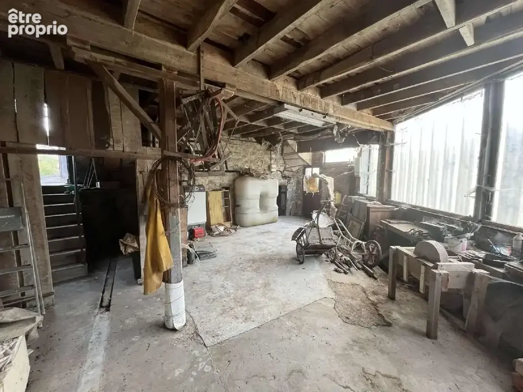 Maison 138 m² à Saint-Dizier-Leyrenne  - photo 7