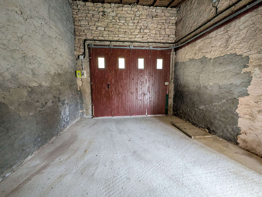 Maison à LA MOTHE-SAINT-HERAY