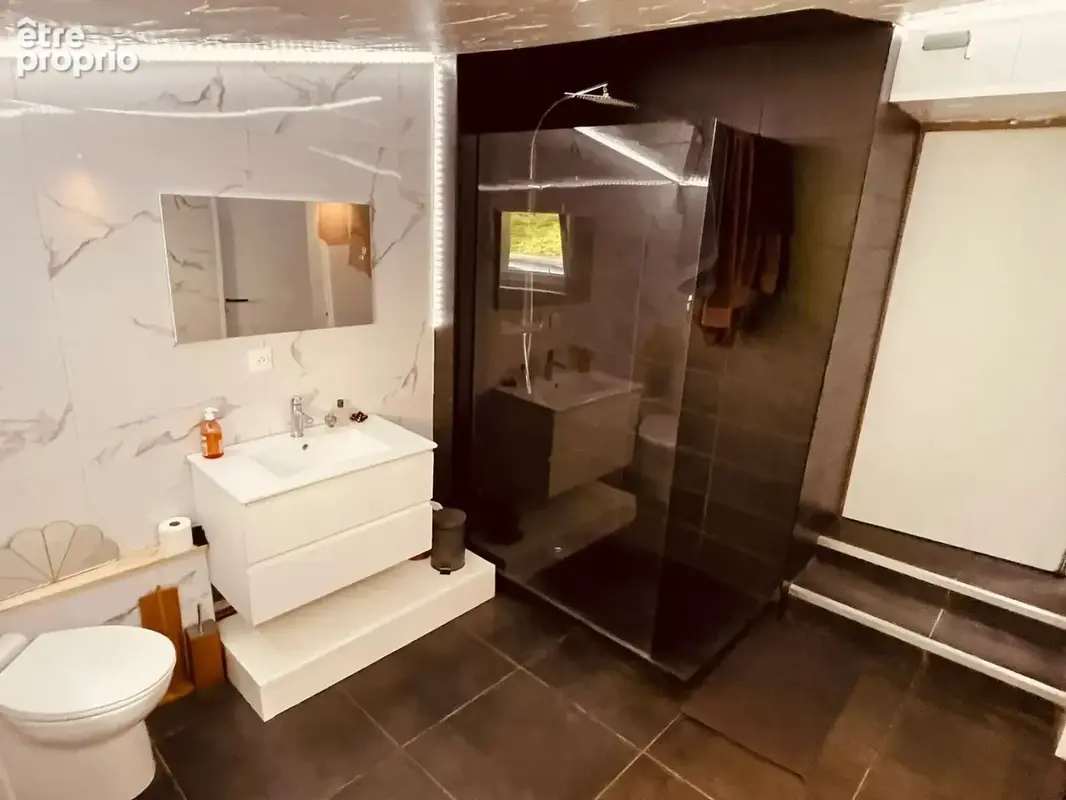 AISNE - Au calme dans village maison de caractère sur 5580 m2 terrain avec terrasses, falaise et bois - photo 12