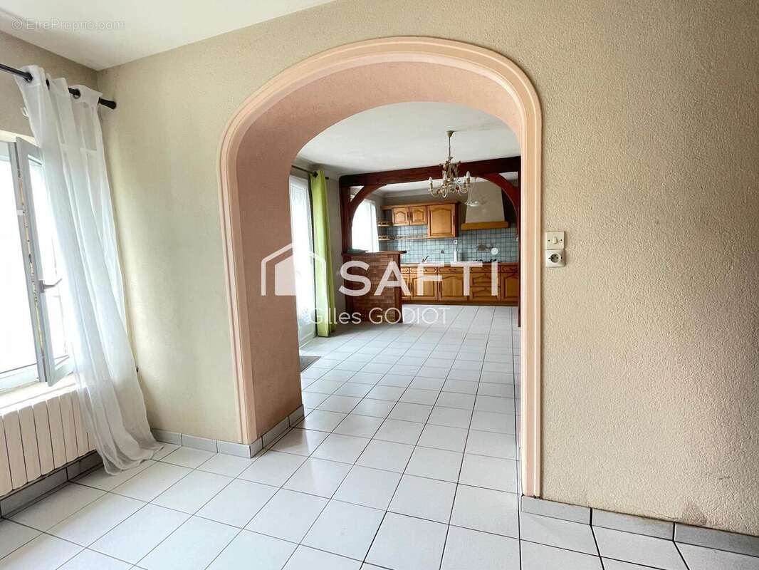 Photo 4 - Maison à LA HAIE-FOUASSIERE