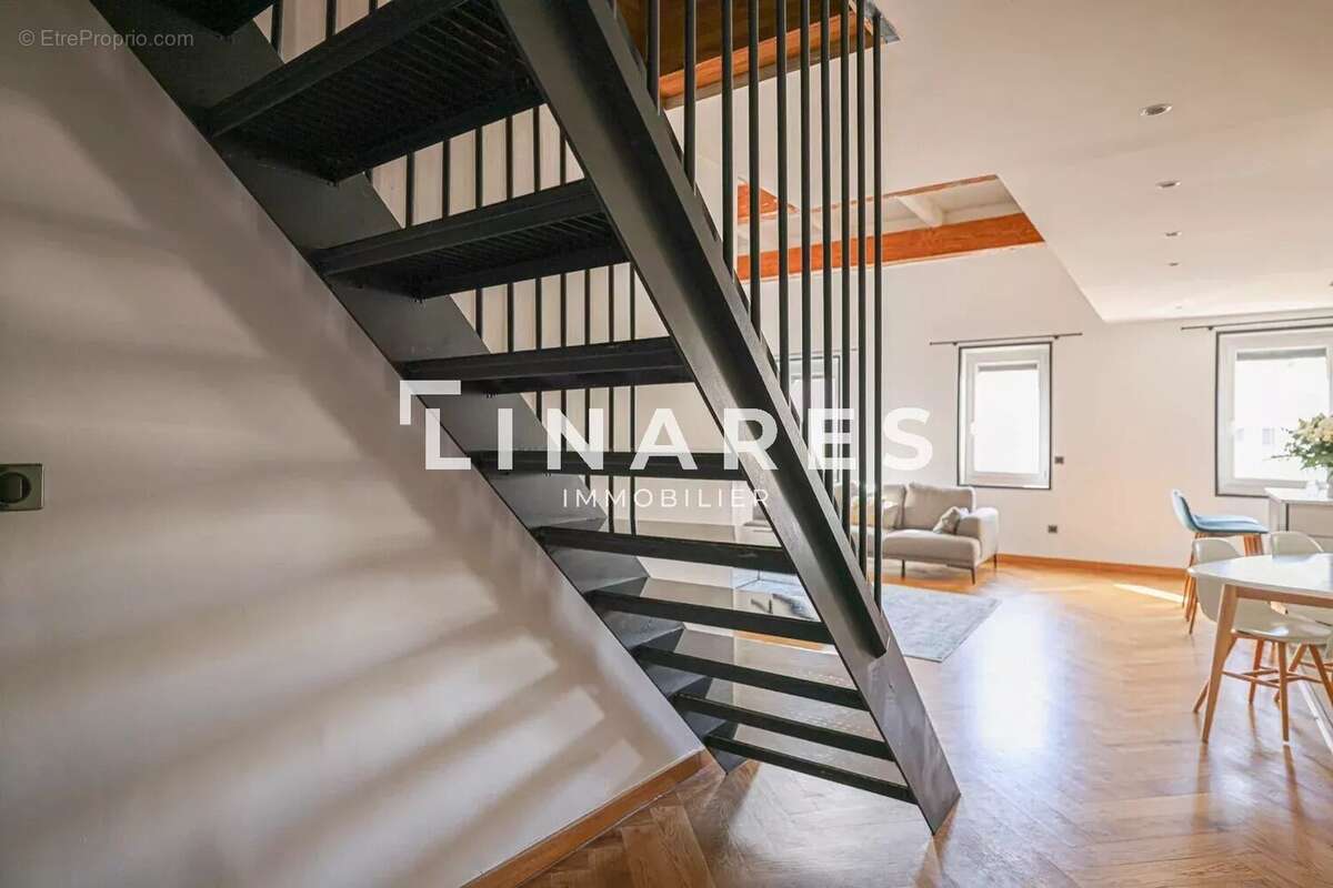 Appartement à MARSEILLE-8E