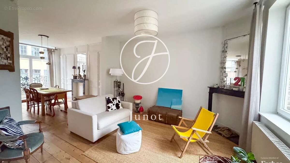 Appartement à LA MADELEINE