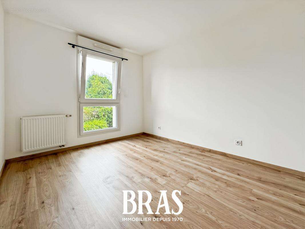 Appartement à BOUGUENAIS