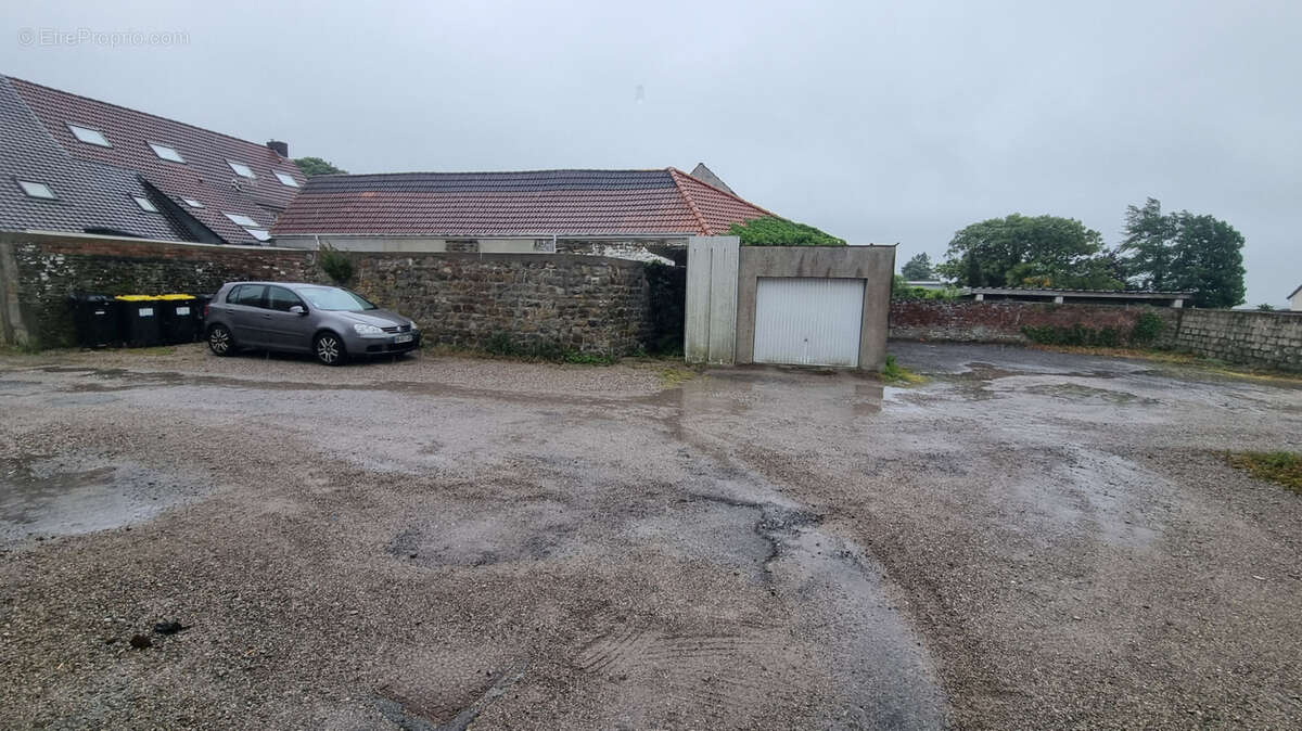 Appartement à HARDINGHEN