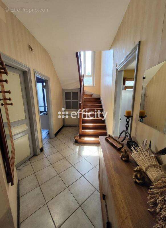 Maison à NOGENT-L&#039;ARTAUD