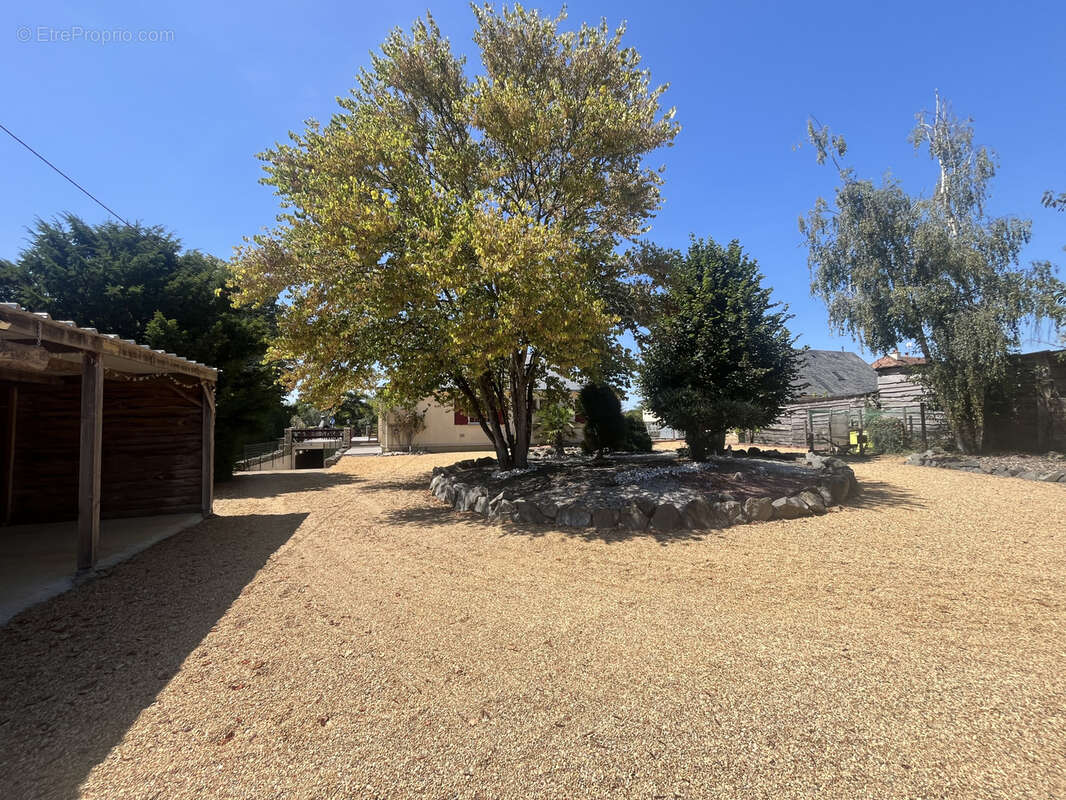 Maison à PARCE-SUR-SARTHE